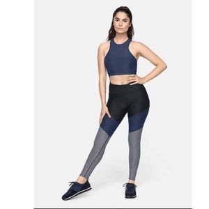 Outdoor Voices Springs 7/8 Legging size Medium